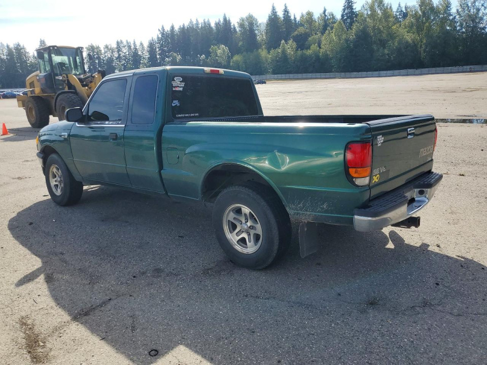 Mazda B3000 2000 — Copart
