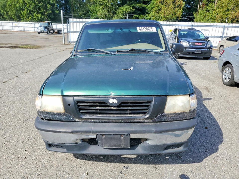 Mazda B3000 2000 — Copart