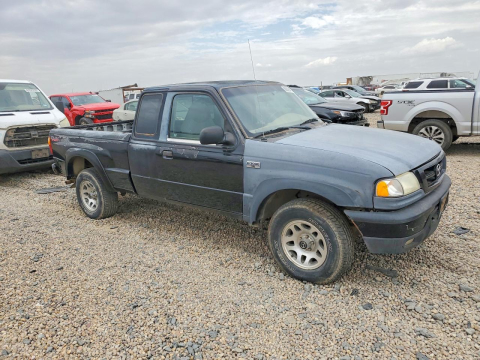 Mazda B3000 2001 — Copart