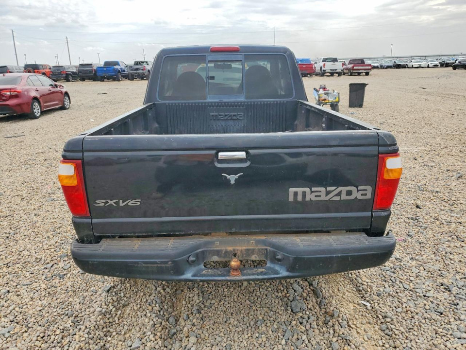 Mazda B3000 2001 — Copart