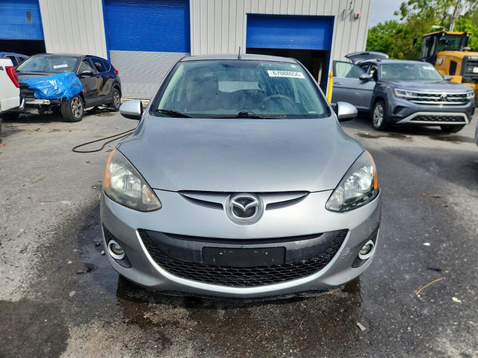 Mazda MAZDA 2 2011 — Copart