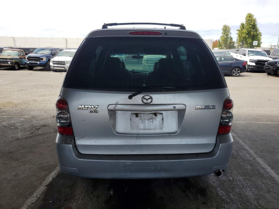 Mazda MPV 2004 — Copart
