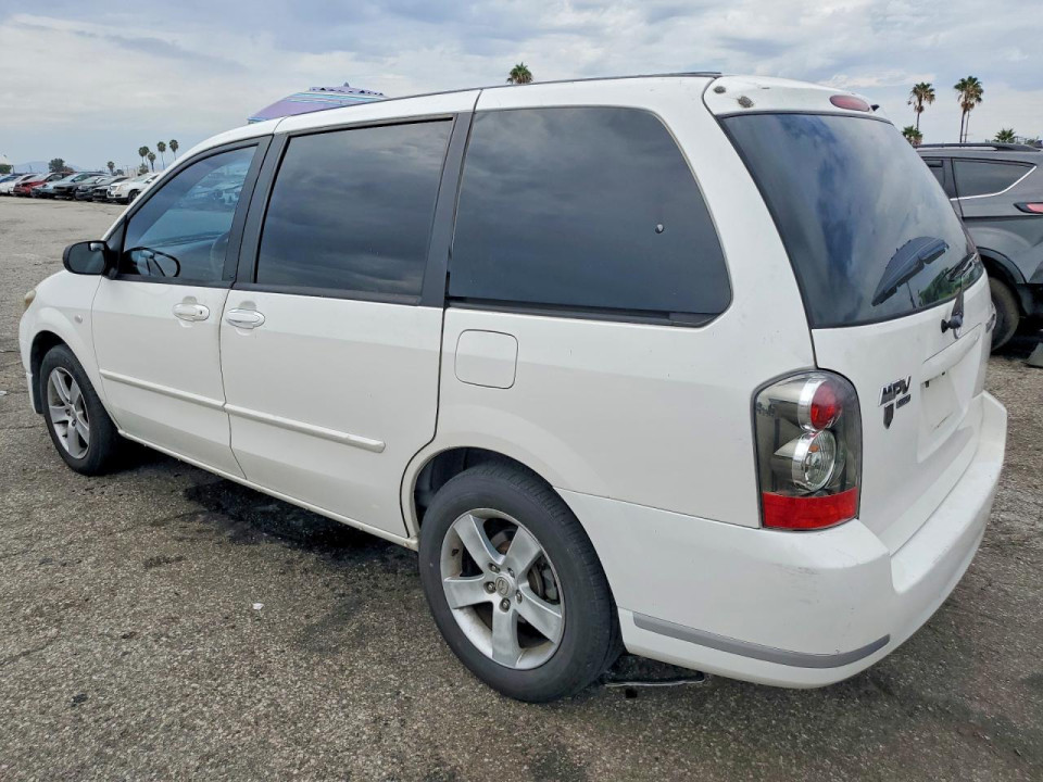 Mazda MPV 2004 — Copart