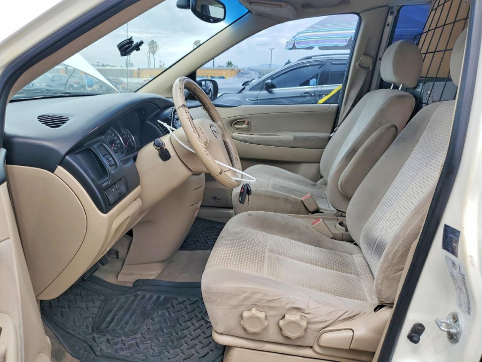 Mazda MPV 2004 — Copart