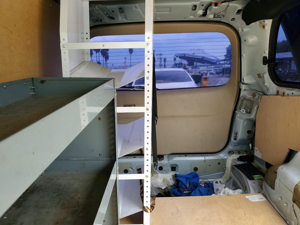 Mazda MPV 2004 — Copart