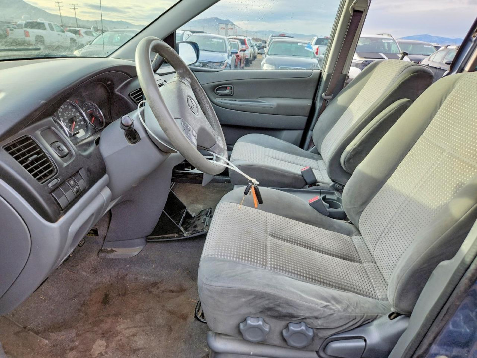 Mazda MPV 2004 — Copart