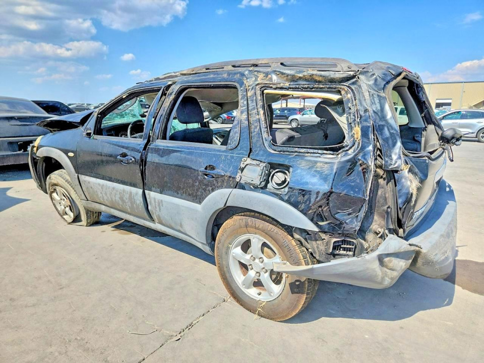 Mazda TRIBUTE 2005 — Copart