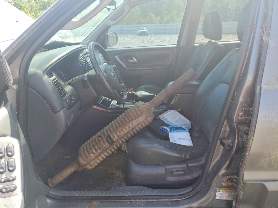 Mazda TRIBUTE 2005 — Copart