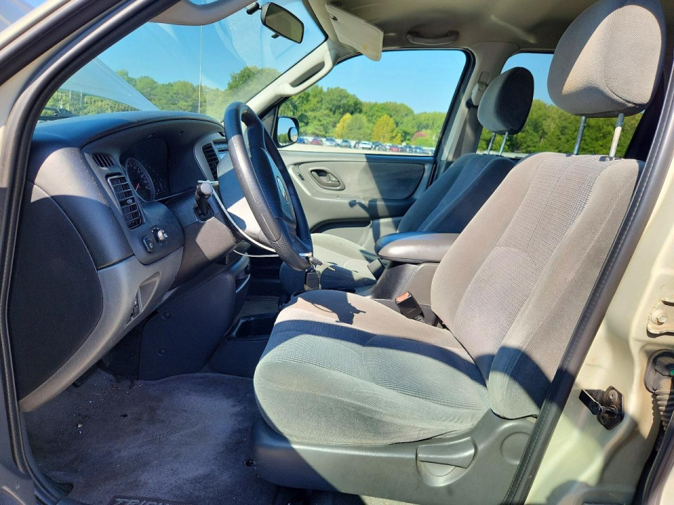 Mazda TRIBUTE 2004 — Copart