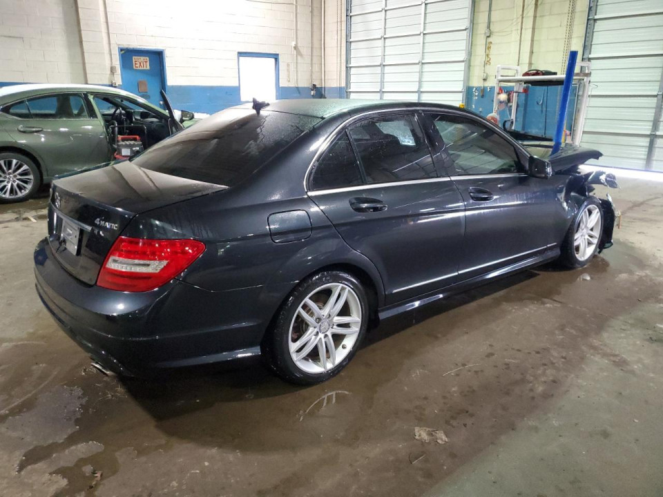 Mercedes-Benz C-CLASS 2012 — Copart