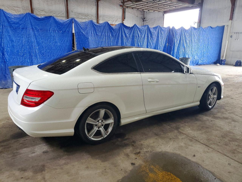 Mercedes-Benz C-CLASS 2012 — Copart