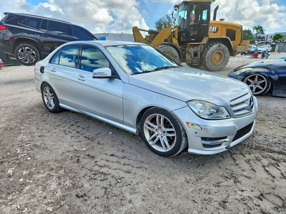 Mercedes-Benz C-CLASS 2014 — Copart