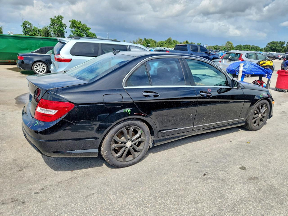 Mercedes-Benz C-CLASS 2014 — Copart