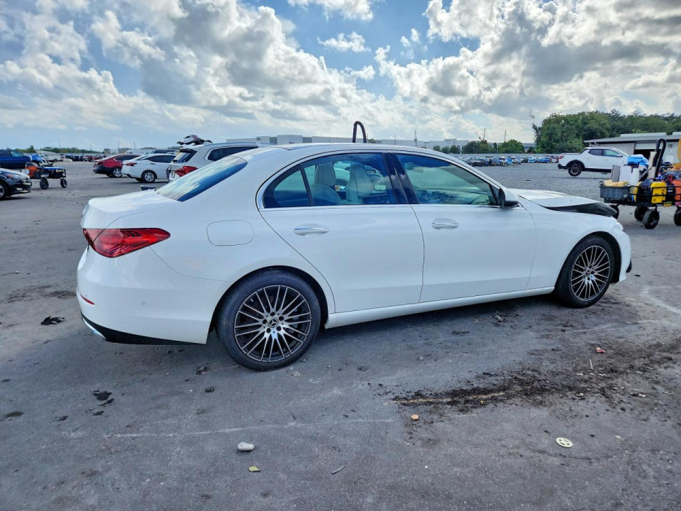 Mercedes-Benz C-CLASS 2026 — Copart