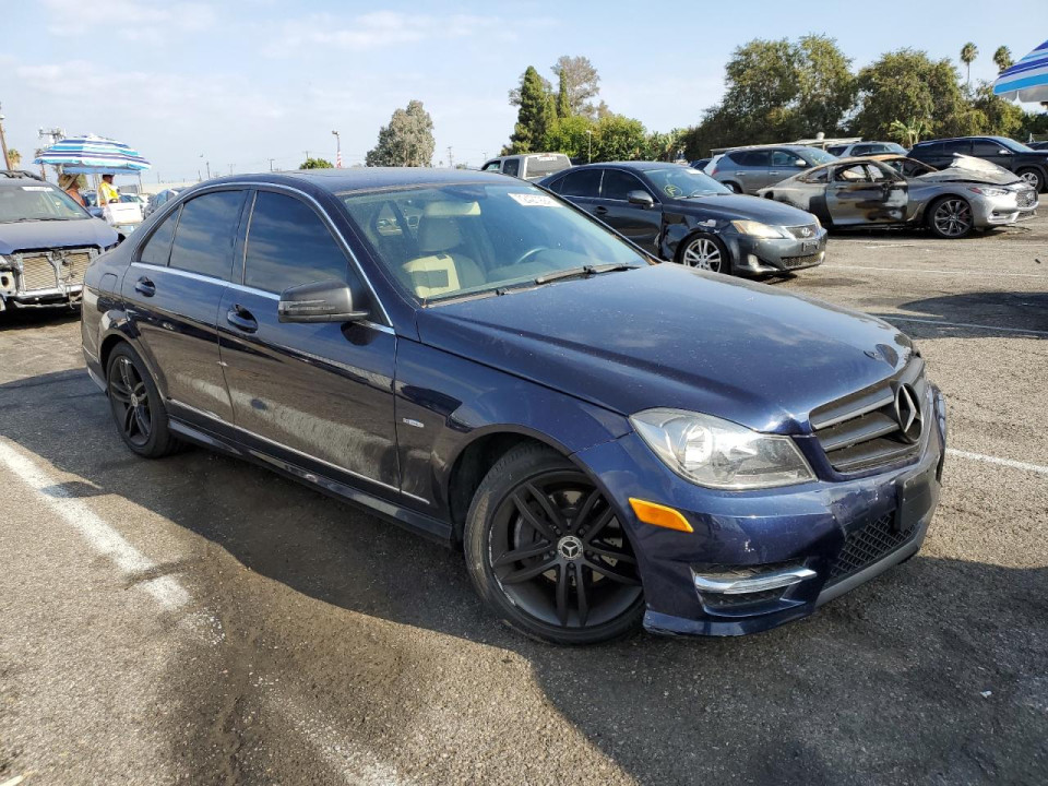 Mercedes-Benz C-CLASS 2010 — Copart