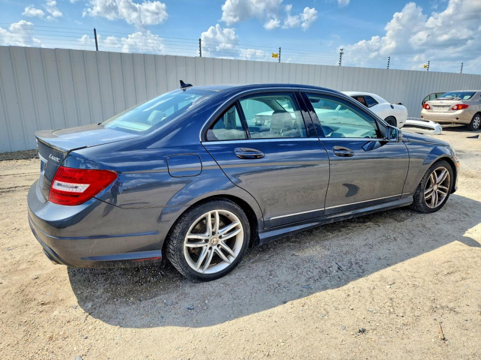 Mercedes-Benz C-CLASS 2013 — Copart