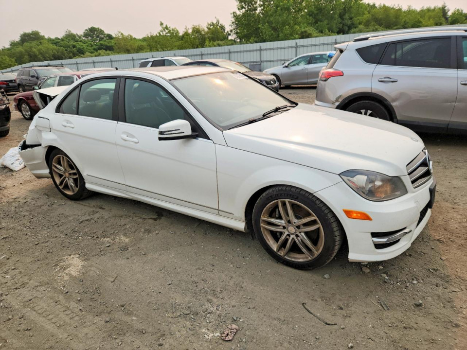 Mercedes-Benz C-CLASS 2014 — Copart