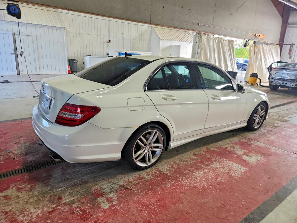 Mercedes-Benz C-CLASS 2012 — Copart