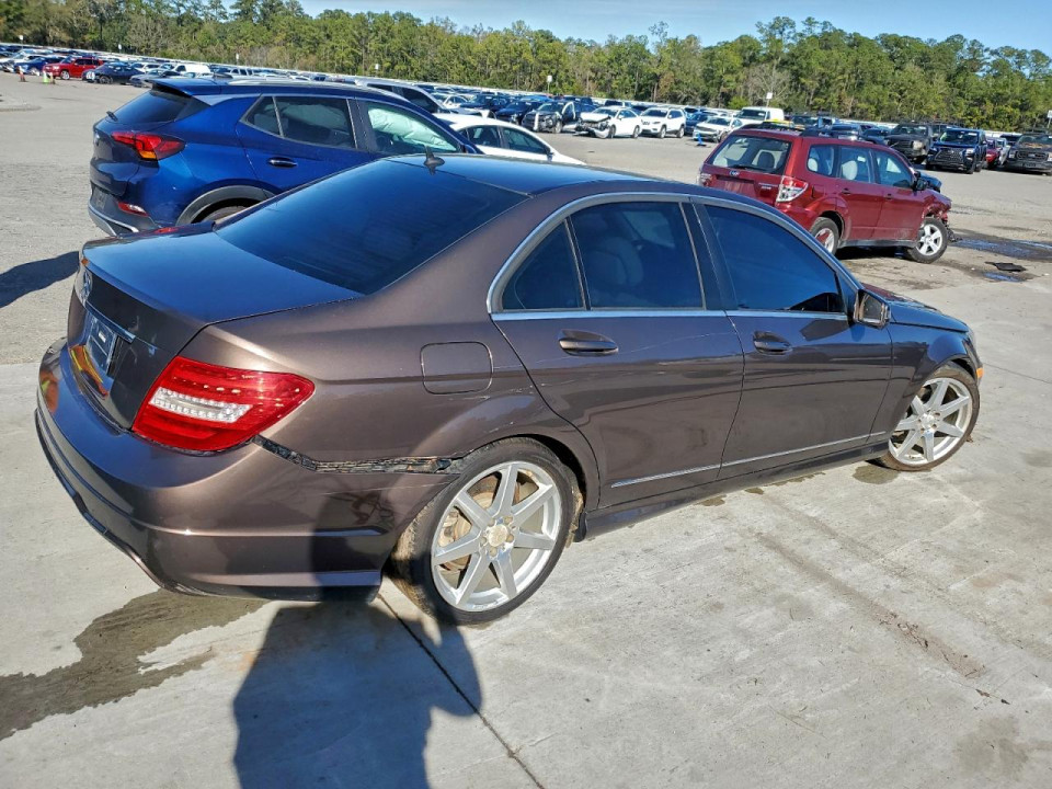 Mercedes-Benz C-CLASS 2013 — Copart