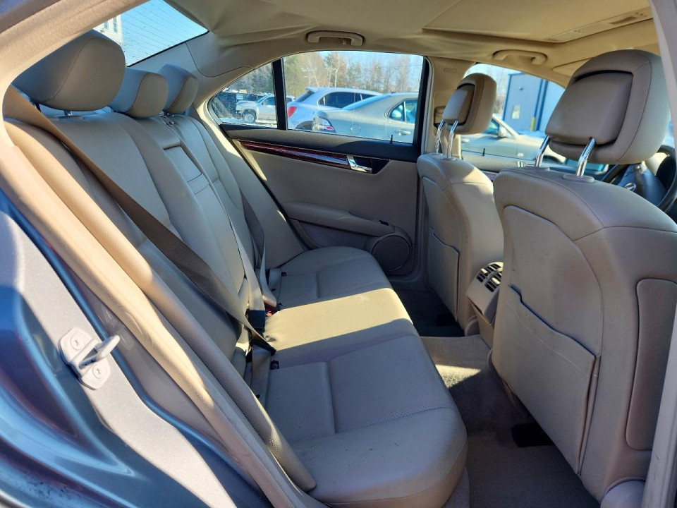 Mercedes-Benz C 2011 — Copart