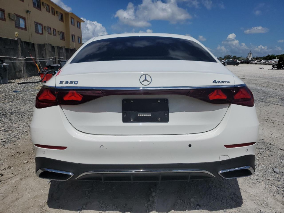 Mercedes-Benz E-CLASS 2024 — Copart