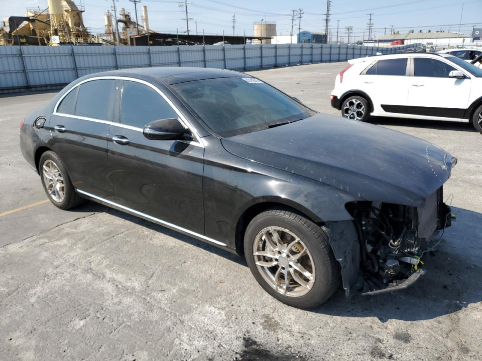 Mercedes-Benz E-CLASS 2017 — Copart
