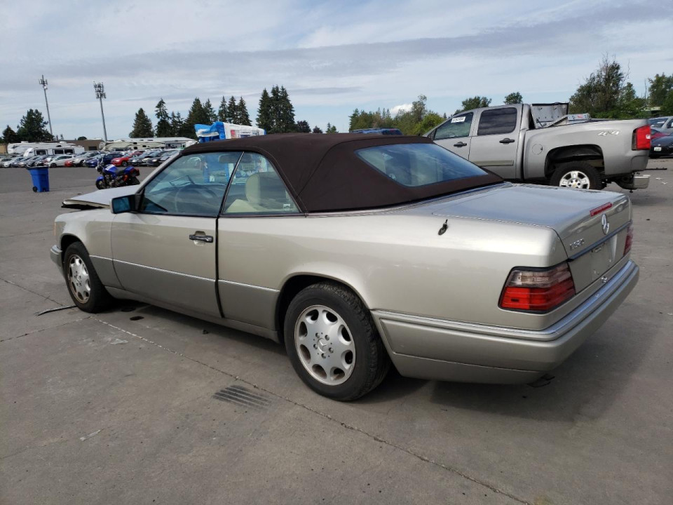 Mercedes-Benz E-CLASS 1995 — Copart