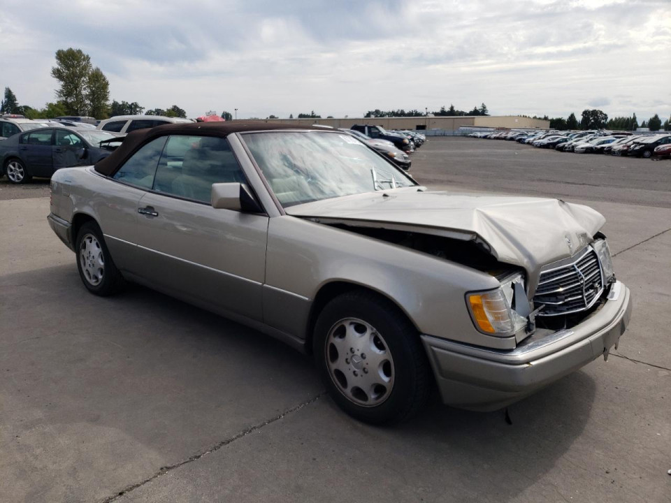 Mercedes-Benz E-CLASS 1995 — Copart