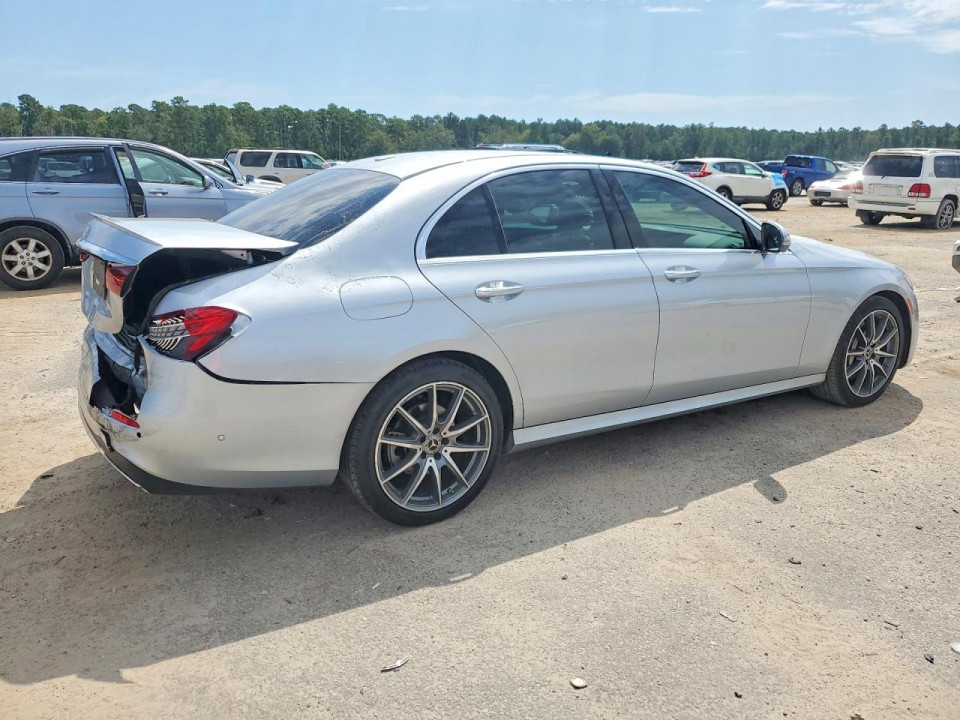 Mercedes-Benz E-CLASS 2021 — Copart