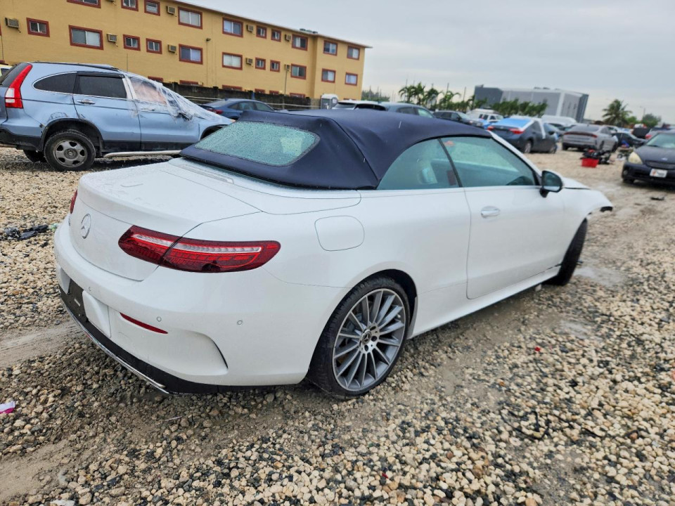 Mercedes-Benz E-CLASS 2023 — Copart
