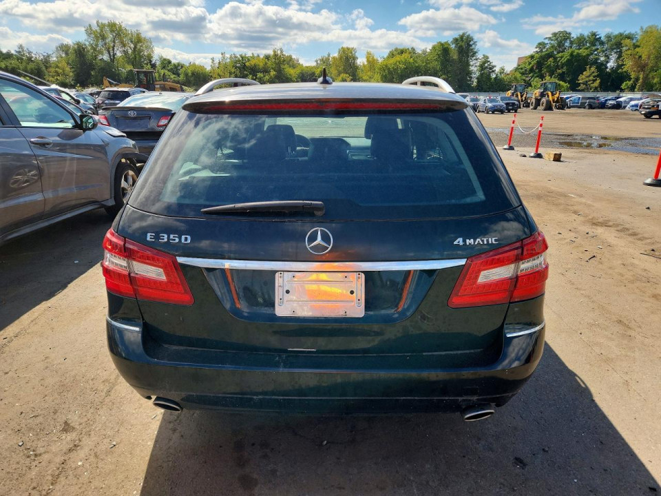 Mercedes-Benz E-CLASS 2011 — Copart