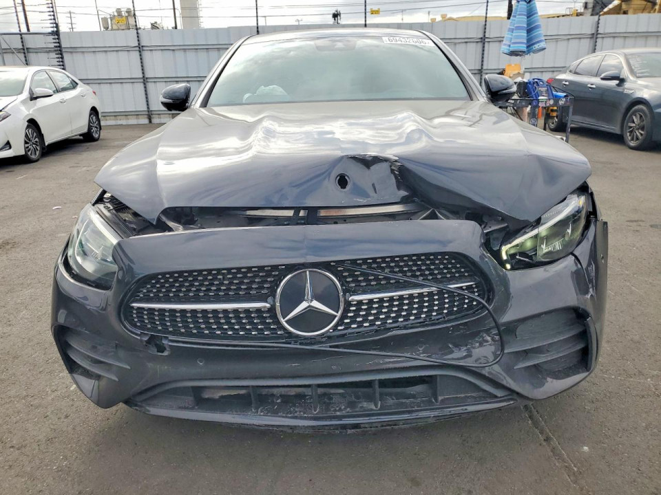 Mercedes-Benz E-CLASS 2023 — Copart