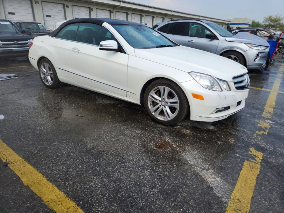Mercedes-Benz E-CLASS 2011 — Copart