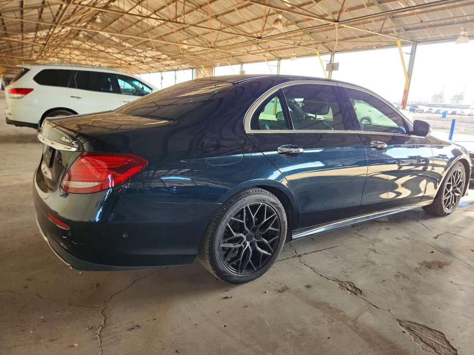 Mercedes-Benz E-CLASS 2017 — Copart
