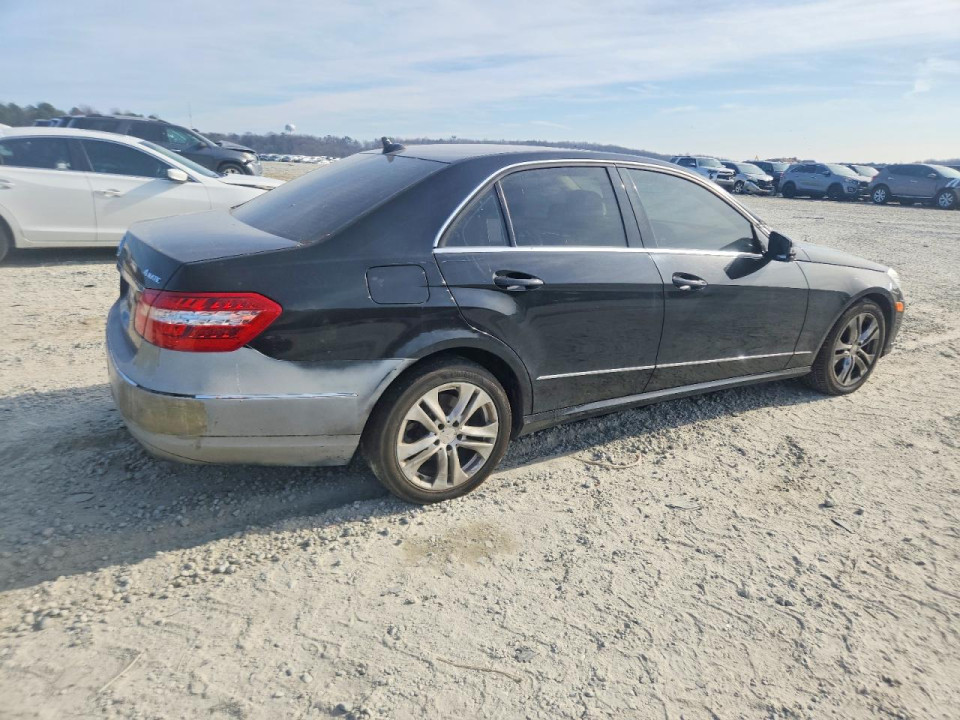 Mercedes-Benz E-CLASS 2011 — Copart