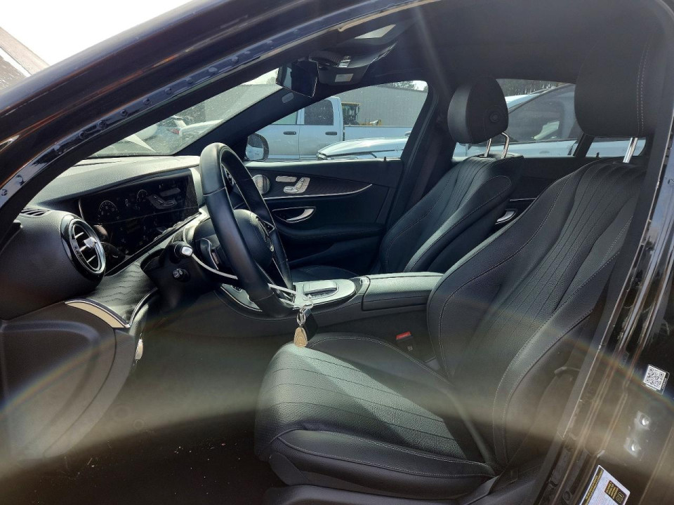 Mercedes-Benz E-CLASS 2023 — Copart