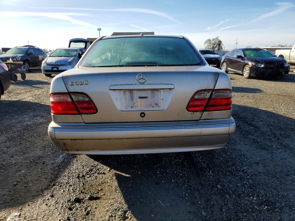 Mercedes-Benz E-CLASS 2002 — Copart