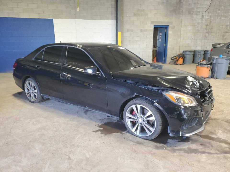 Mercedes-Benz E-CLASS 2016 — Copart