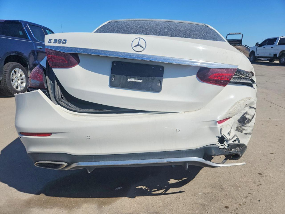 Mercedes-Benz E-CLASS 2022 — Copart