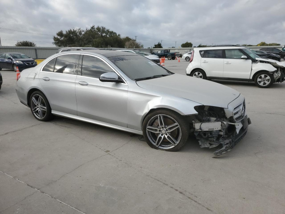 Mercedes-Benz E-CLASS 2017 — Copart