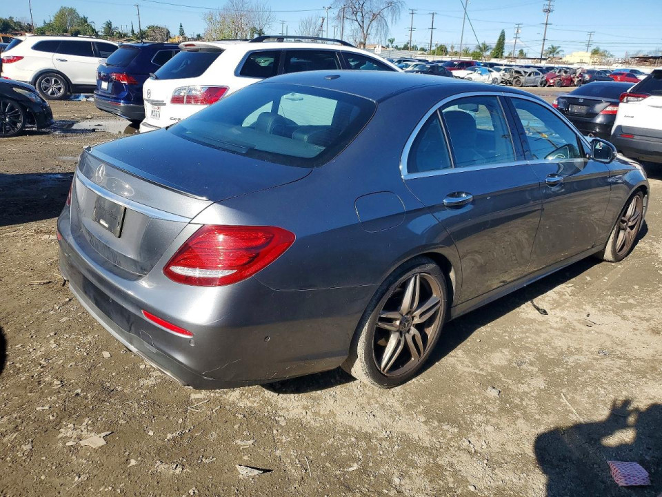 Mercedes-Benz E-CLASS 2018 — Copart