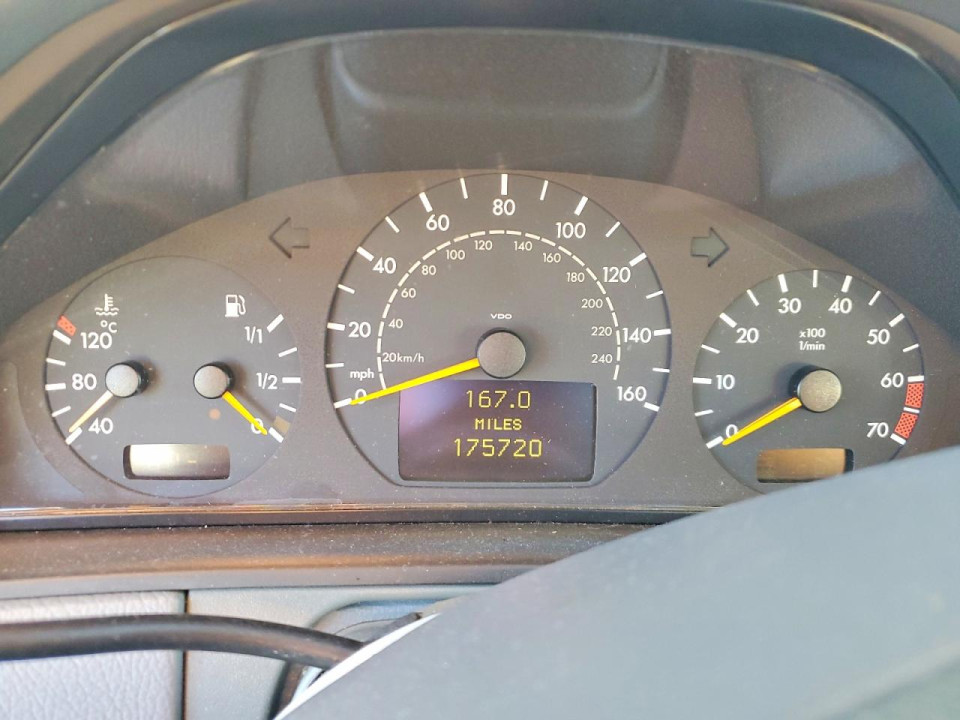 Mercedes-Benz E-CLASS 2002 — Copart