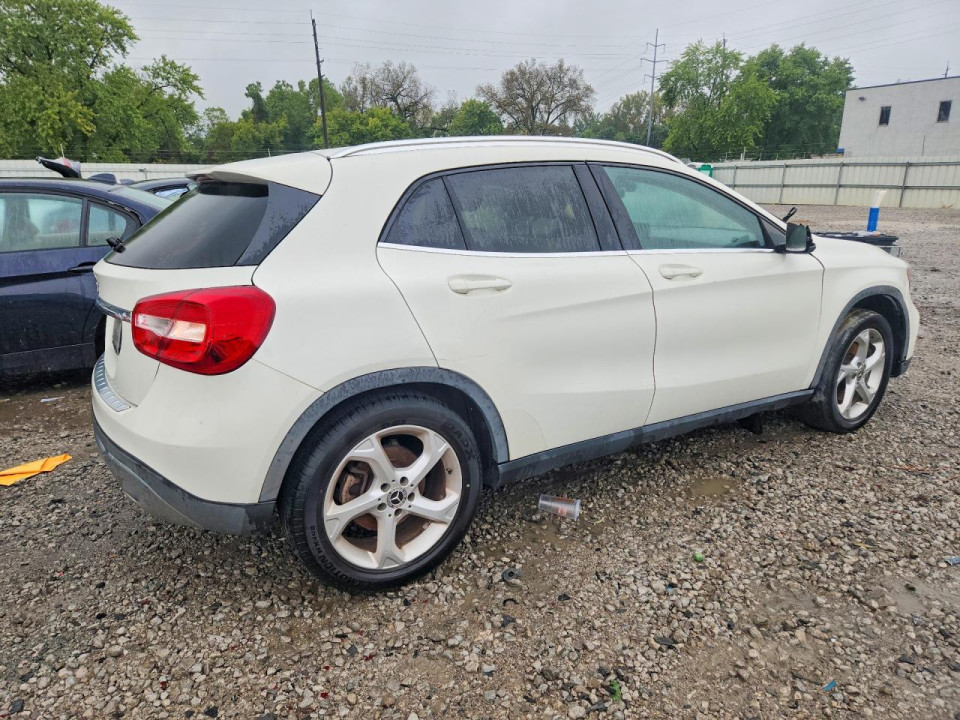 Mercedes-Benz GLA-CLASS 2018 — Copart