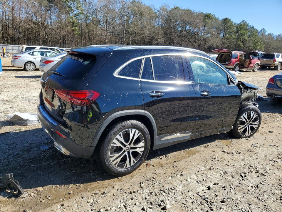 Mercedes-Benz GLA-CLASS 2025 — Copart