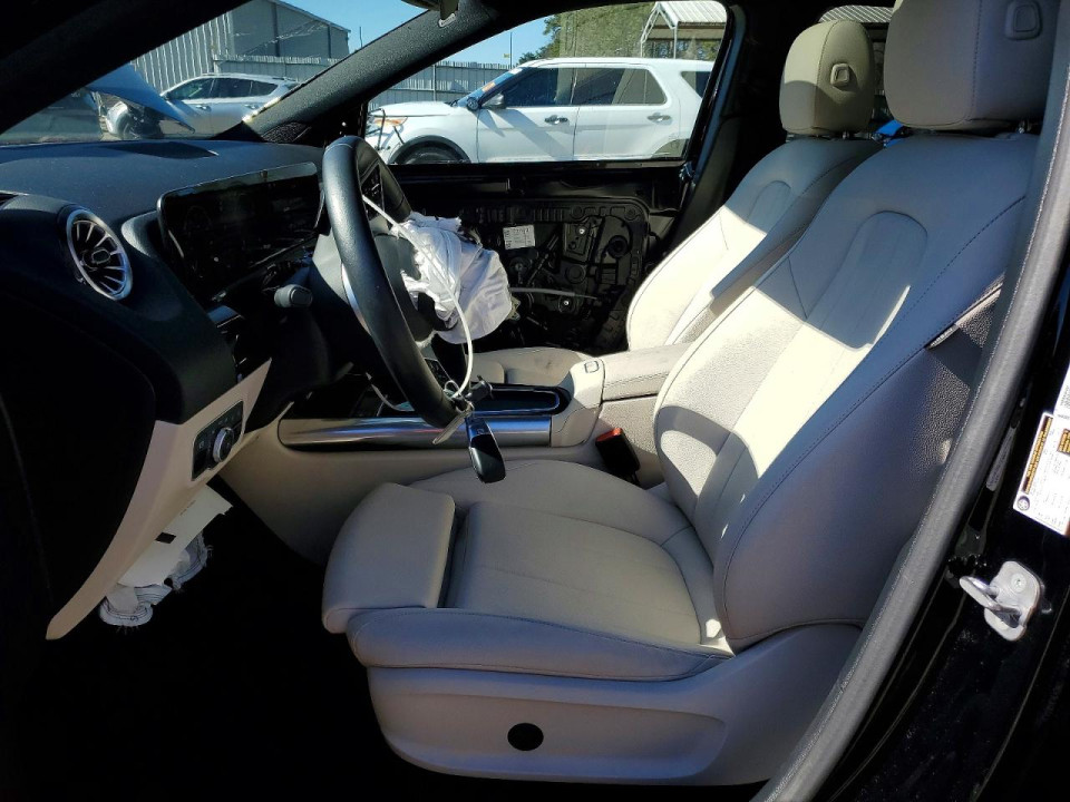 Mercedes-Benz GLA-CLASS 2025 — Copart