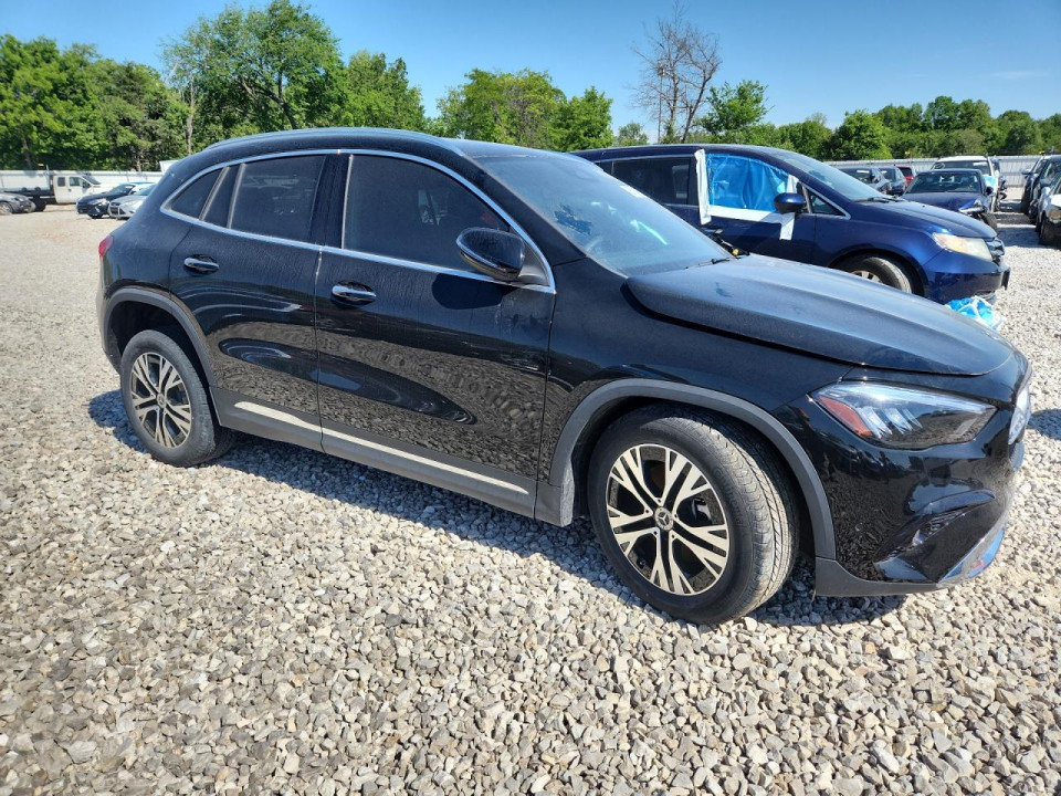 Mercedes-Benz GLA-CLASS 2025 — Copart