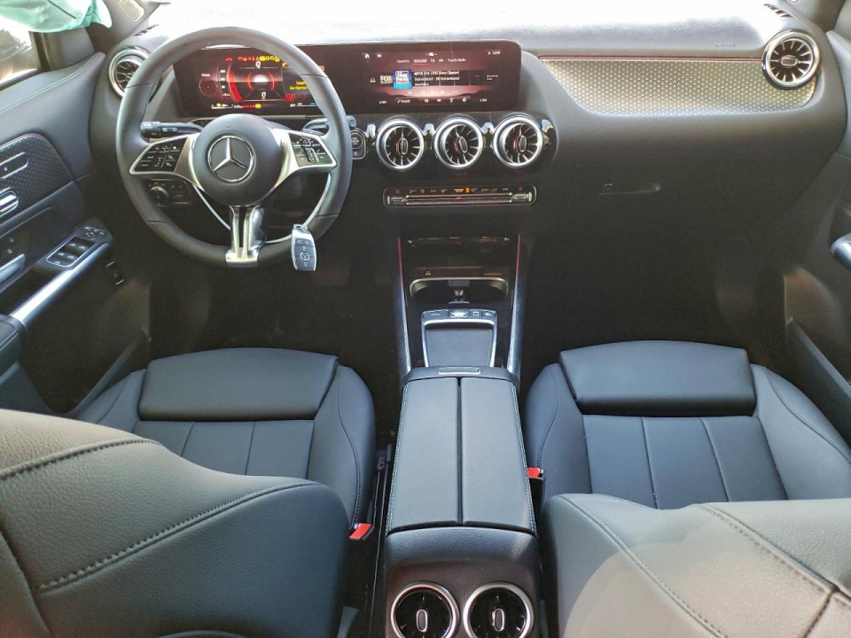 Mercedes-Benz GLA-CLASS 2025 — Copart