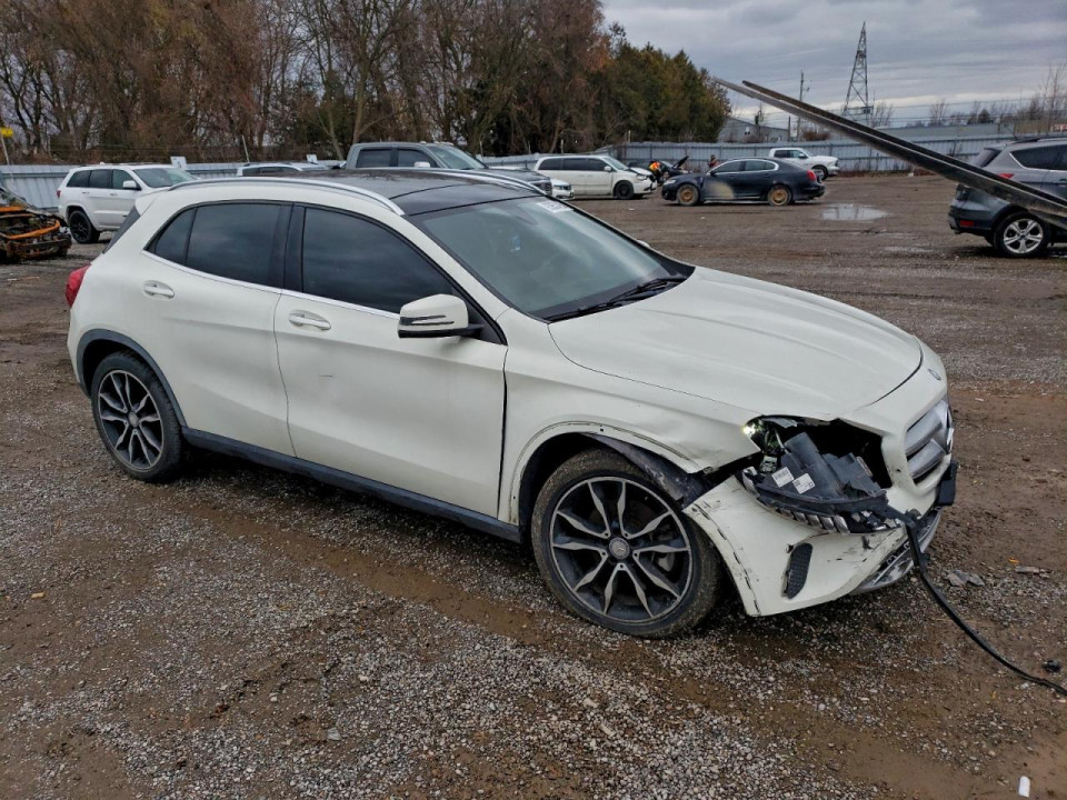 Mercedes-Benz GLA-CLASS 2016 — Copart