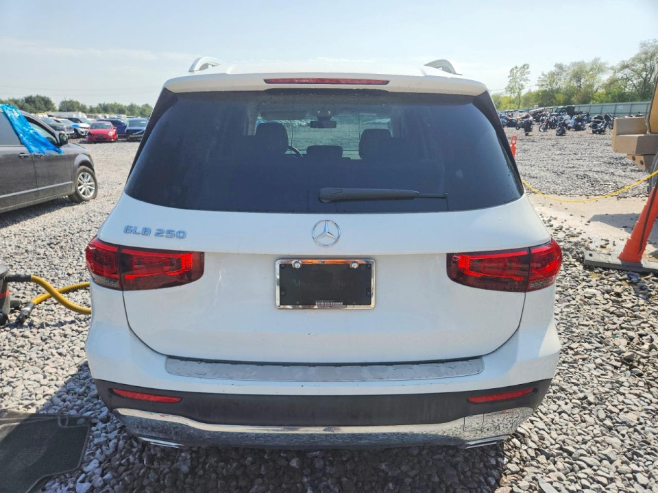 Mercedes-Benz GLB 2021 — Copart
