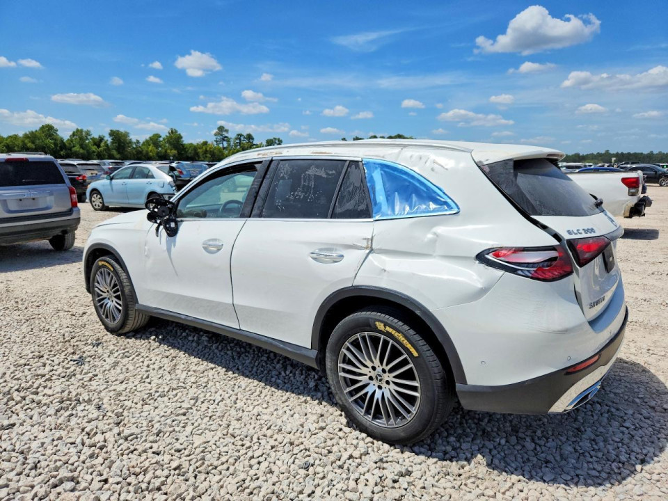 Mercedes-Benz GLC-CLASS 2024 — Copart